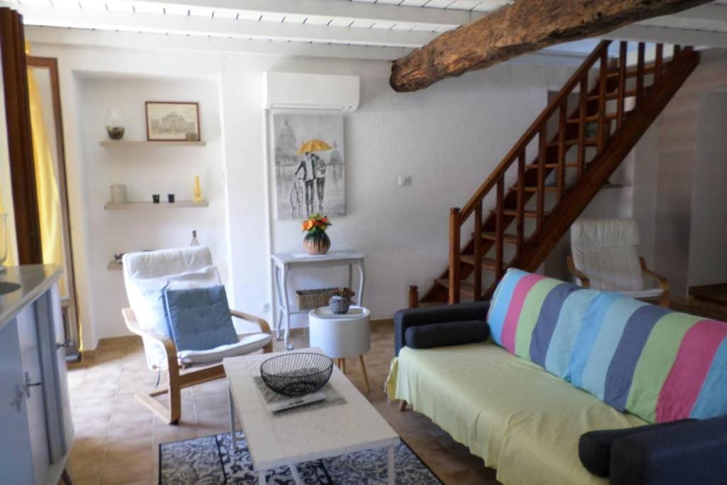 Appartement De Charme Entre Mer Et Montagne Sollacaro Esterno foto